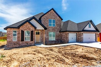 814 Malbec Rd, Springdale, AR 72762