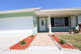 2685 SE 5th St, Pompano Beach, FL 33062