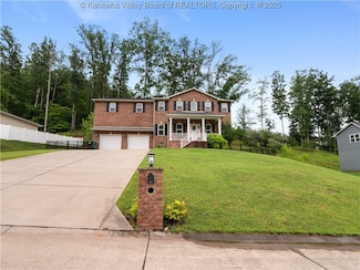 44 Russell St, Winfield, WV 25213