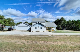 6248 Yorkshire Dr, Spring Branch, TX 78070