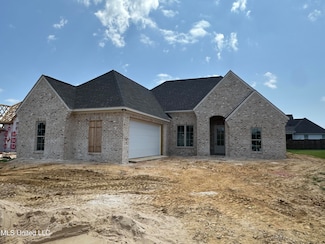 444 Aurora Cir, Canton, MS 39046