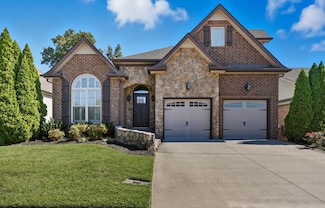 341 Turnberry Cir, Clarksville, TN 37043