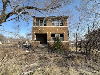 924 W 11th Ave, Gary, IN 46402
