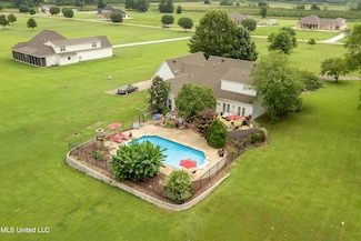 137 Meadow Oak Ln, Jackson, MS 39209