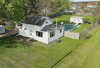 56193 Murray St, Mattawan, MI 49071