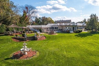 15 Vinson Cir, Winchester, MA 01890