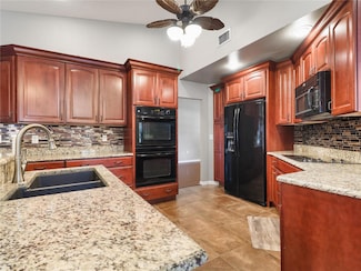 994 Country Lake Cir, Lake Wales, FL 33898