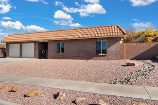 5529 Edwards Dr NE, Albuquerque, NM 87111