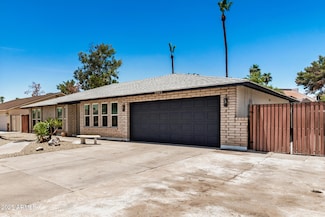 2062 S Emerson, Mesa, AZ 85210