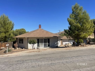 2900 Raccoon Dr, Lake Isabella, CA 93240