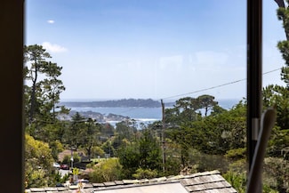 24735 Dolores St, Carmel, CA 93923
