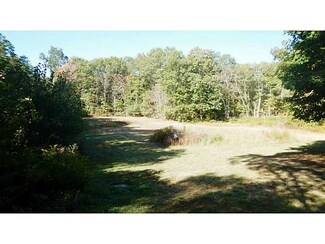 52 North Rd, Foster, RI 02825