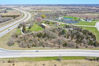 20711 W 199th St, Spring Hill, KS 66083