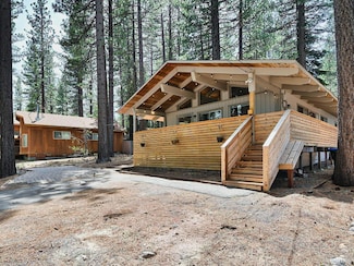 1706 Grizzly Mountain Dr, South Lake Tahoe, CA 96150