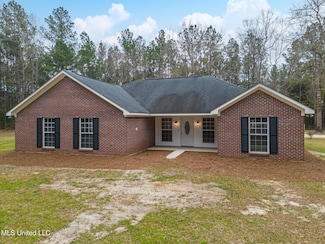 191 Firth Littlefield Rd, Lucedale, MS 39452