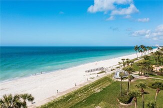 4251 Gulf Shore Blvd N Unit PH B, Naples, FL 34103