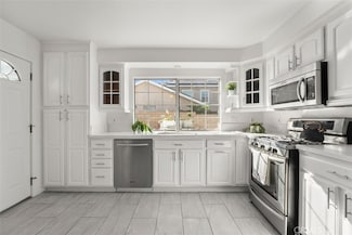 692 N Rancho Santiago Blvd, Orange, CA 92869