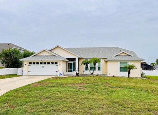 5548 Loma Vista Loop, Davenport, FL 33896