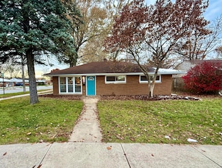 702 N Lindberg St, Griffith, IN 46319