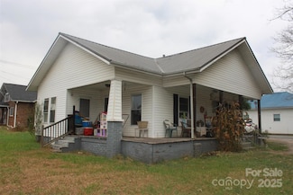 122 Dillashaw Dr, Forest City, NC 28043