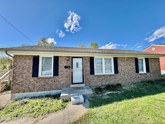 210 Rizer Ave, Springfield, KY 40069