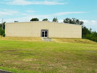 391 Dumas Bailey Rd, Picayune, MS 39466