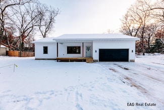 483 W Kenwood Rd, Twin Lake, MI 49457