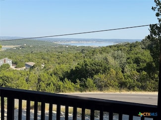 261 Hidden Dr Unit B, Canyon Lake, TX 78133
