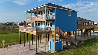 846 Alma Rd, Bolivar Peninsula, TX 77650