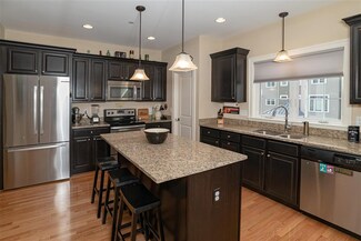 106 Riverwalk Way, Manchester, NH 03101