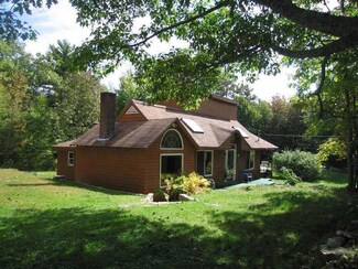 6 SW Valley Rd, Mount Desert, ME 04660
