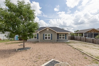 421 Cimarron, Spring Branch, TX 78070