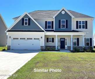 320 Black Hawk Dr, Jacksonville, NC 28546
