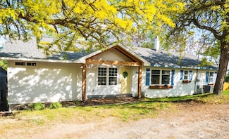 1803 Juniper St, Oroville, WA 98844