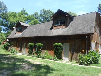 100 Big Mama Dr, Vicksburg, MS 39183