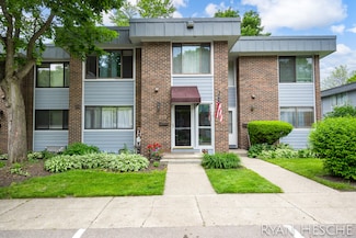 2431 E Collier Ave SE Unit 17, Grand Rapids, MI 49546