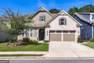 310 Chatuge Dr, Hoschton, GA 30548