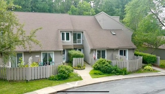602 S Beach Rd, South Burlington, VT 05403