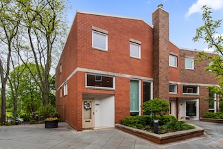 1203 Central St Unit C, Evanston, IL 60201