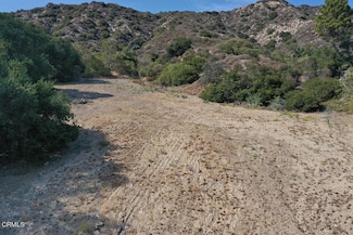 5487 La Forest Dr, La Canada Flintridge, CA 91011