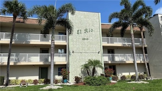 4840 Golf Club Ct Unit 11, North Fort Myers, FL 33903