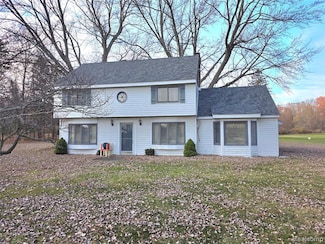 1670 S Channel Dr, Harsens Island, MI 48028