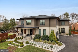 1549 Brookhaven Dr, McLean, VA 22101