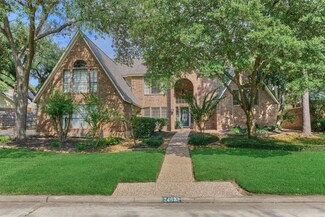 24622 W Kingscrest Cir, Spring, TX 77389
