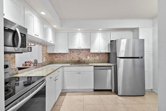 140 Lake Nancy Ln Unit 112, West Palm Beach, FL 33411