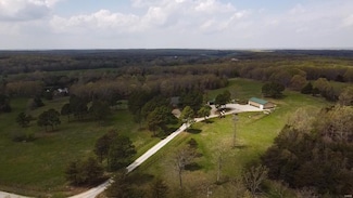 18685 County Road 1210, Saint James, MO 65559