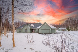 2048 S Creekside Dr, Wasilla, AK 99654