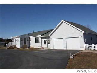 24924 Chrysler Dr, Calcium, NY 13616