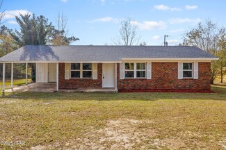 3765 Laramore Rd, Marianna, FL 32448