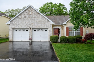 89 Maypink Ln, Howell, NJ 07731